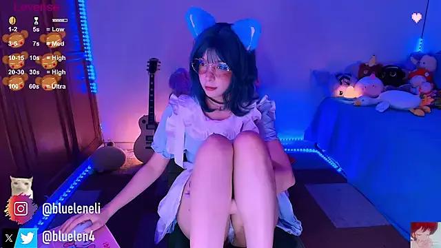 Freechat bluelen on StripChat