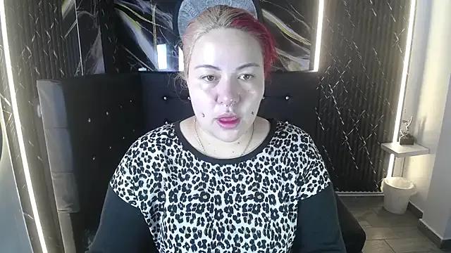 Freechat Bruja__Scarlata on StripChat