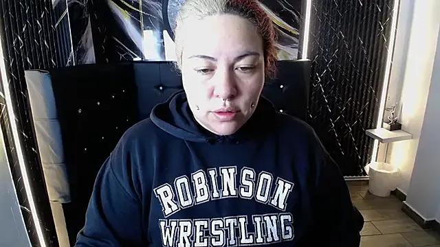 Bruja__Scarlata — Freechat on StripChat