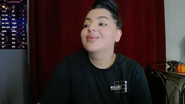 Freechat BustyAllyy on StripChat