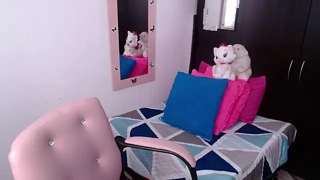 StripChat camilavargas_ is Freechat camilavargas_ — practicando mi mamada