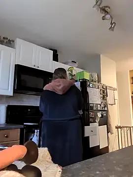 StripChat Canadian_BBW is Freechat Canadian_BBW — Make My Pussy SO SO Wet