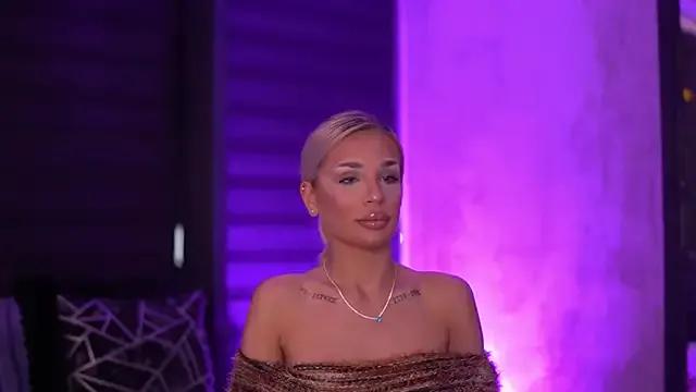 Freechat Candy_Ivy on StripChat