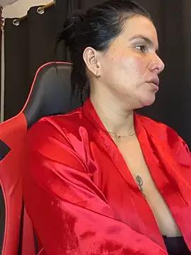 Freechat carol_cruz133 on StripChat