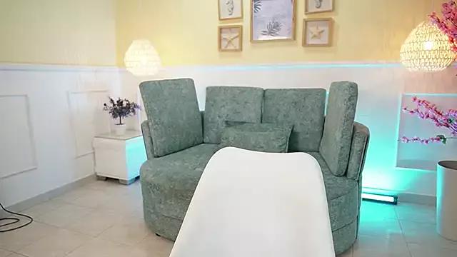 Freechat CattleyaScaly on StripChat