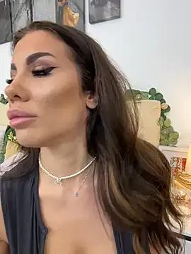 CelineReys on StripChat