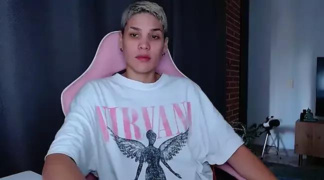 Freechat Charlee_pink on StripChat