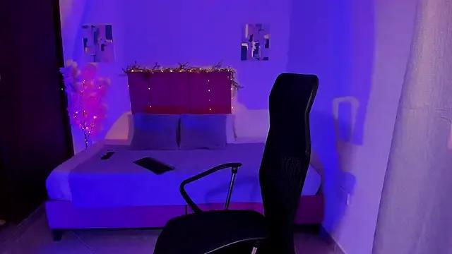 Freechat Charlee_pink on StripChat