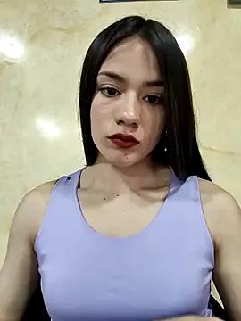 Freechat CHARLOTTE__05 on StripChat