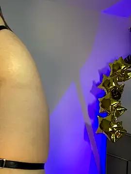 Freechat Charlottediolet on StripChat