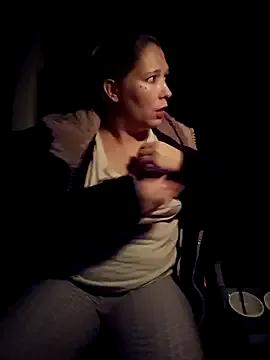 StripChat Chatonne11 is Freechat Chatonne11 — Enleve mon legging + 3 min au roi