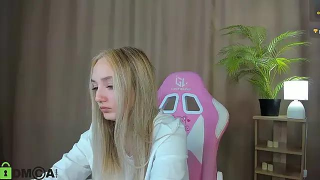 Freechat Cheryl__Brown on StripChat