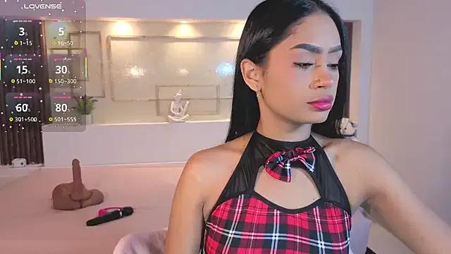 Freechat ChloeMoon9 on StripChat