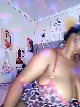 CocoBootyyy — INNI MINNIE MAYNI CUM MISS COCO