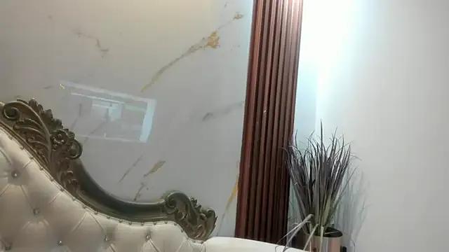 Freechat CoralieBronson on StripChat