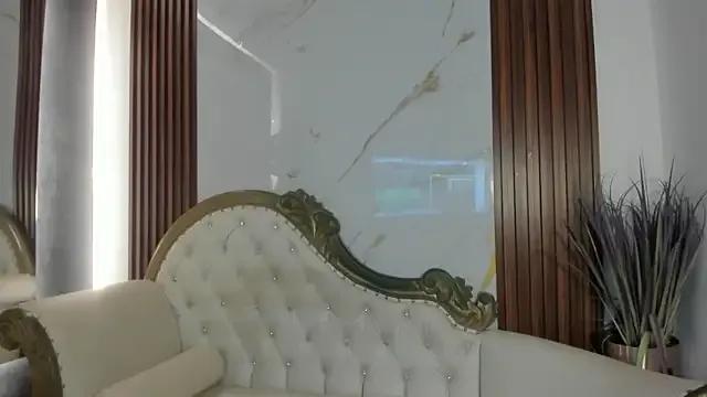 Freechat CoralieBronson on StripChat