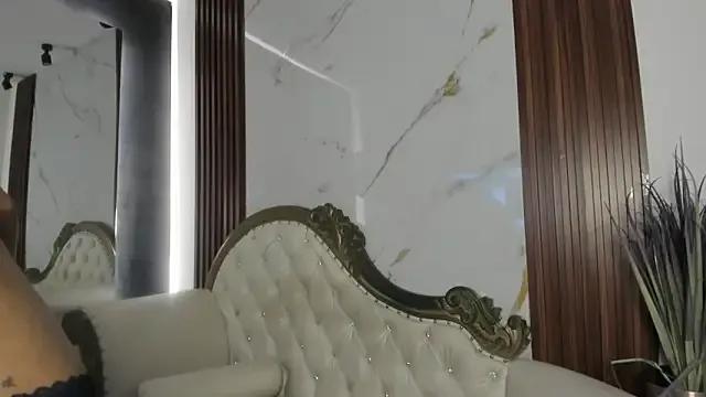 Freechat CoralieBronson on StripChat