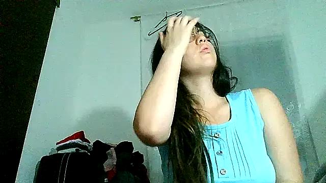 Freechat CoralSmit on StripChat