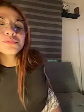 Freechat crystal_bunny7 on StripChat