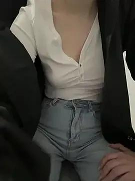 Freechat Cumonmme on StripChat