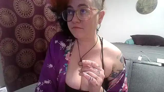 daniak90 — Topless ;)