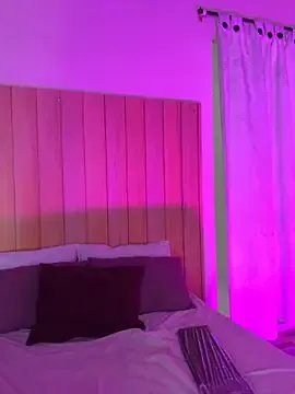 daphnevans on StripChat