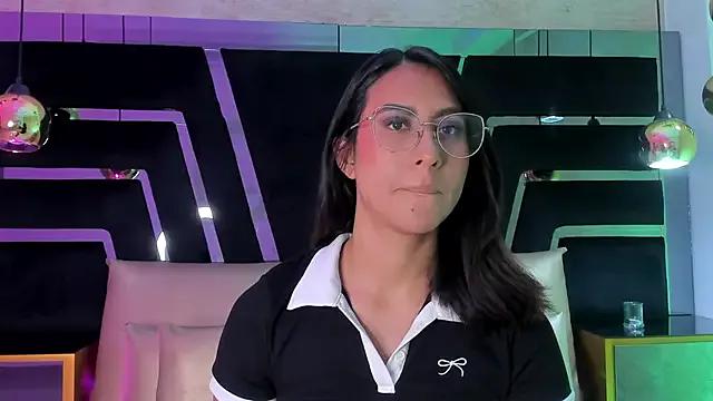 StripChat DaraBeckett is Freechat DaraBeckett — Hey! show me your BODY :devil: