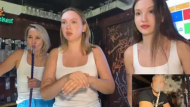 StripChat dirtypub is Freechat dirtypub — Kristy squirt in bucket