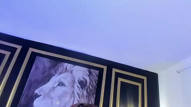 Freechat doll_eyees_ on StripChat