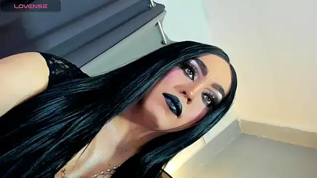 Freechat DominaAurumXXX on StripChat