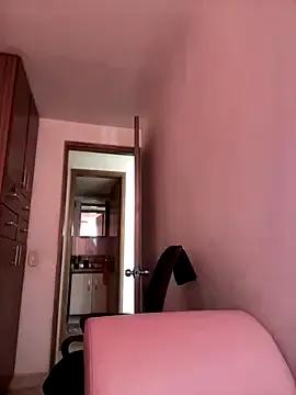 StripChat DulceLenns is Freechat DulceLenns — Undress me in livingroom open window