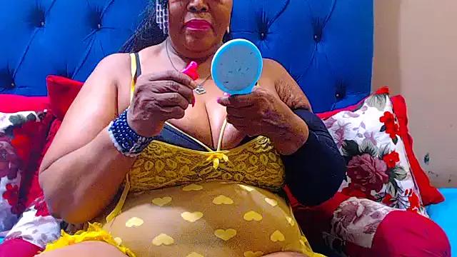 Freechat ebonycandy10 on StripChat