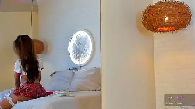 Freechat Elise_Diamond on StripChat