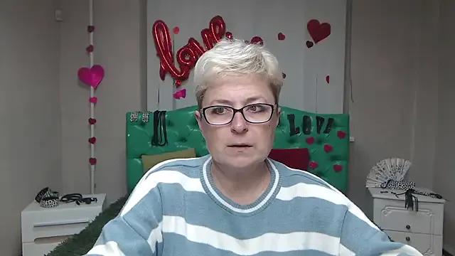 Private EmiliaGree on StripChat