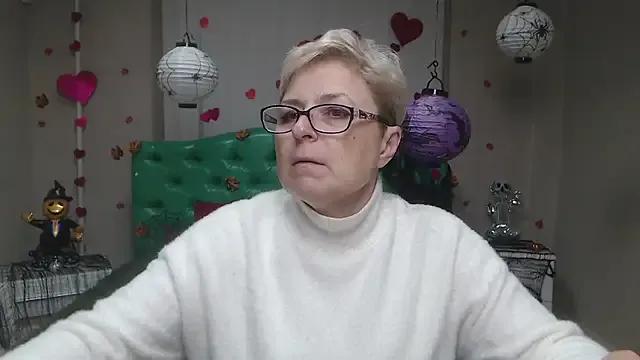 StripChat EmiliaGree is Freechat EmiliaGree — make me lose control, make me moan