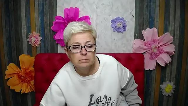 Private EmiliaGree on StripChat