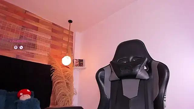 Freechat Emily_brown04 on StripChat