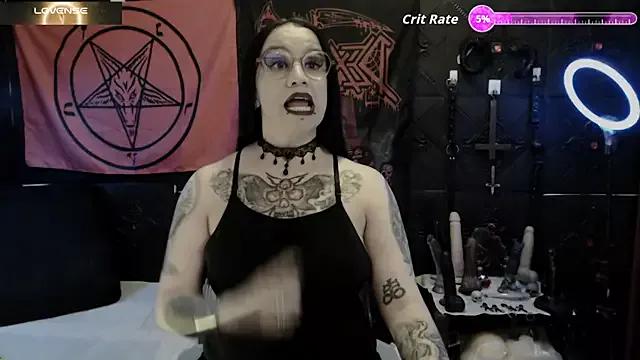 Freechat Evil_Queen_666 on StripChat