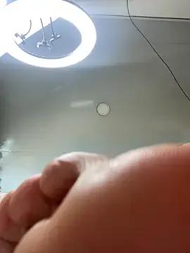 Freechat fetish_foot_ on StripChat