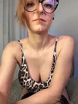 Freechat FuckingSunshine37 on StripChat