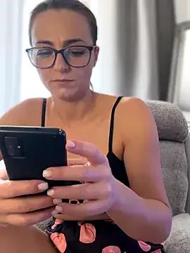 Freechat FuckingSunshine37 on StripChat