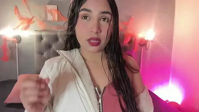 Freechat GiannaSlimJB on StripChat