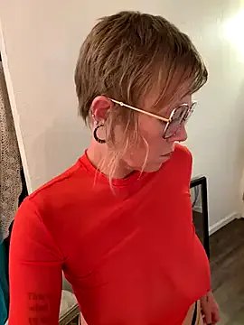 Freechat goodgirlbabydoll on StripChat