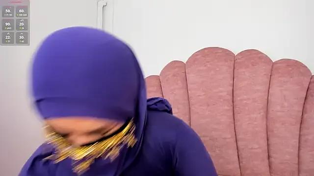 Freechat halabi_saha on StripChat