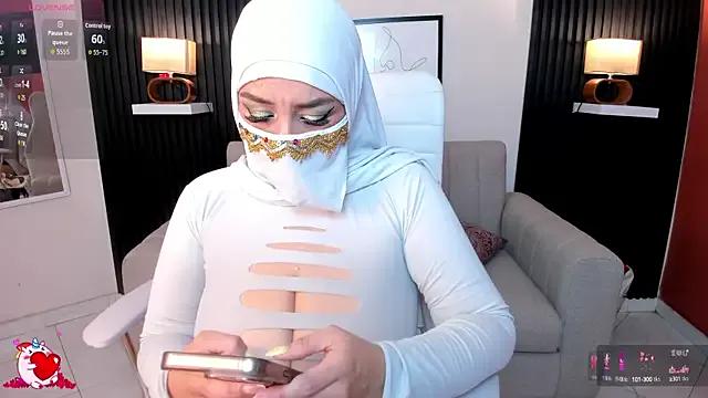 Freechat hana_falak on StripChat