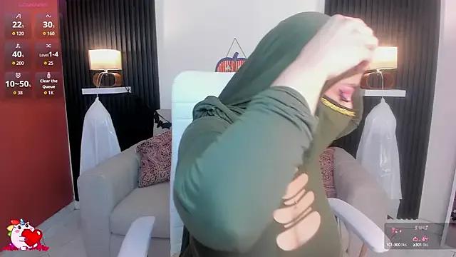 Freechat hana_falak on StripChat