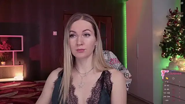 Freechat Hello_Lisha on StripChat