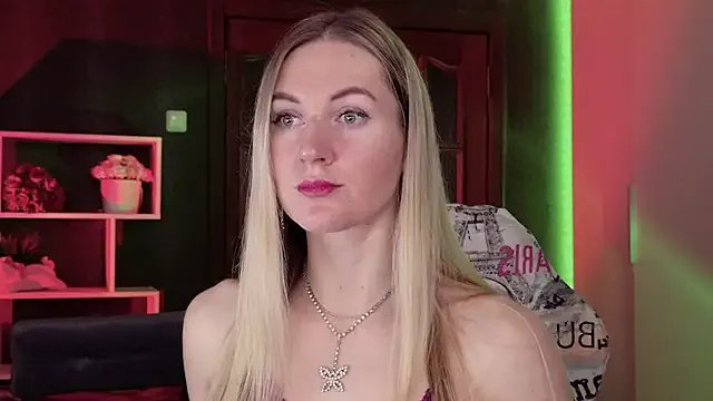 Freechat Hello_Lisha on StripChat