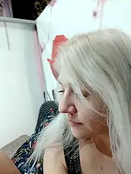 Freechat HeronDenni on StripChat