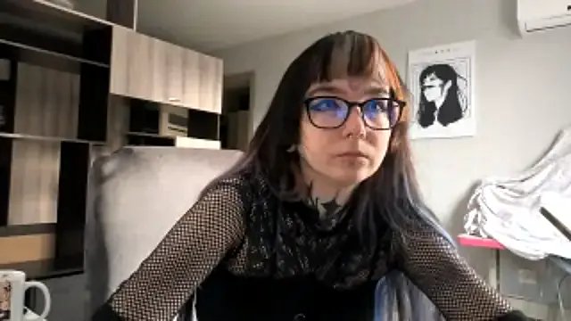 Freechat HighelikeGirl on StripChat